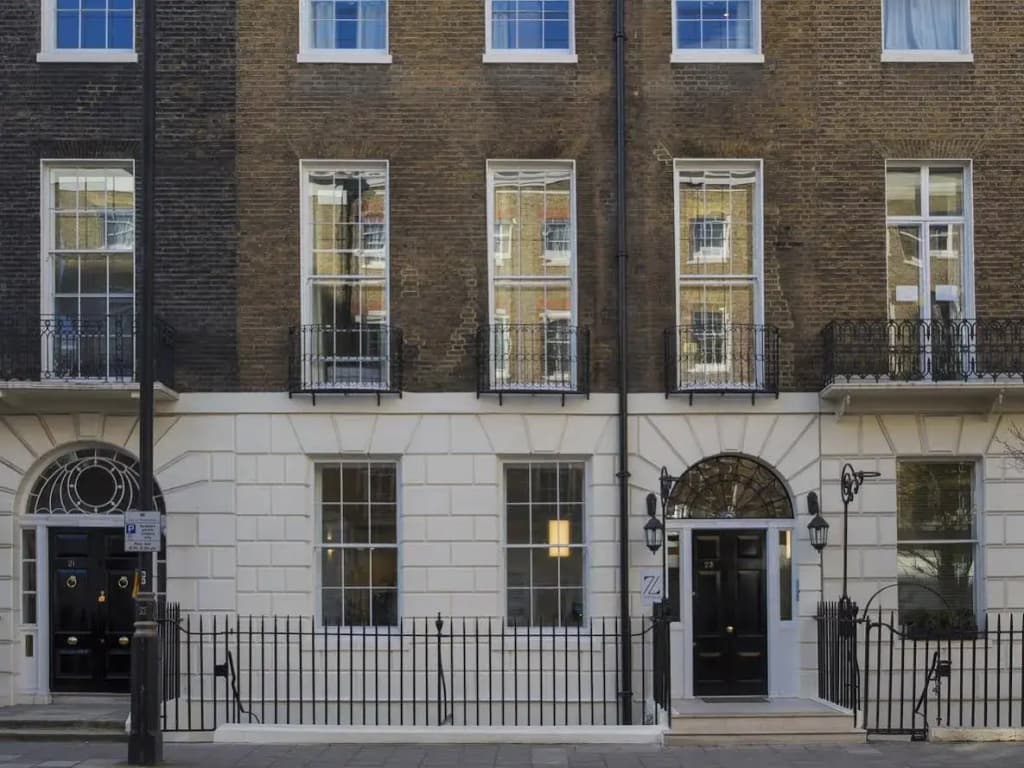 Z Hotel At Gloucester Place - photo 2
