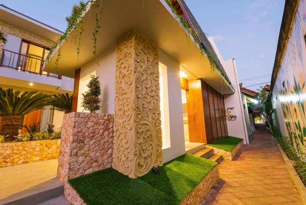 Mahesa Suites Seminyak - photo 24
