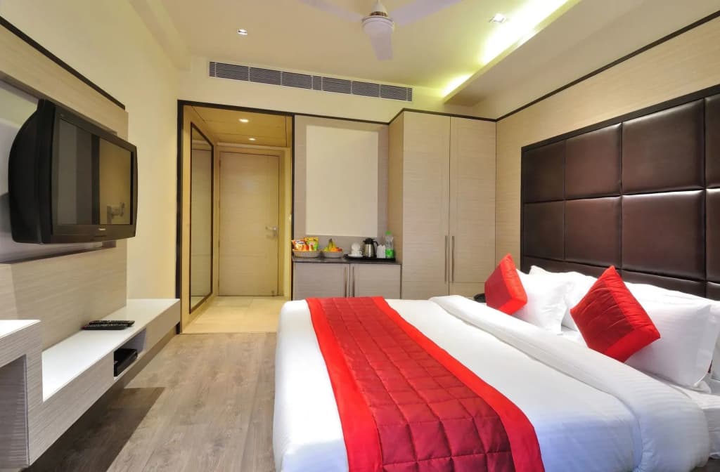 Hotel Royal Grand - photo 5