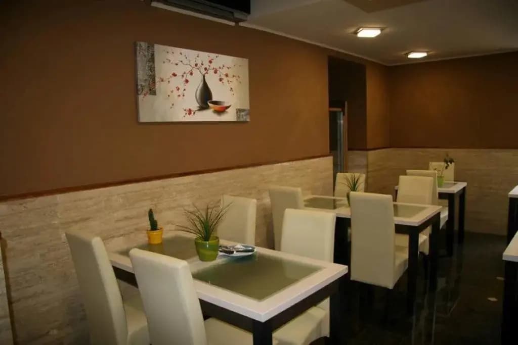 Guru Hostel - photo 8