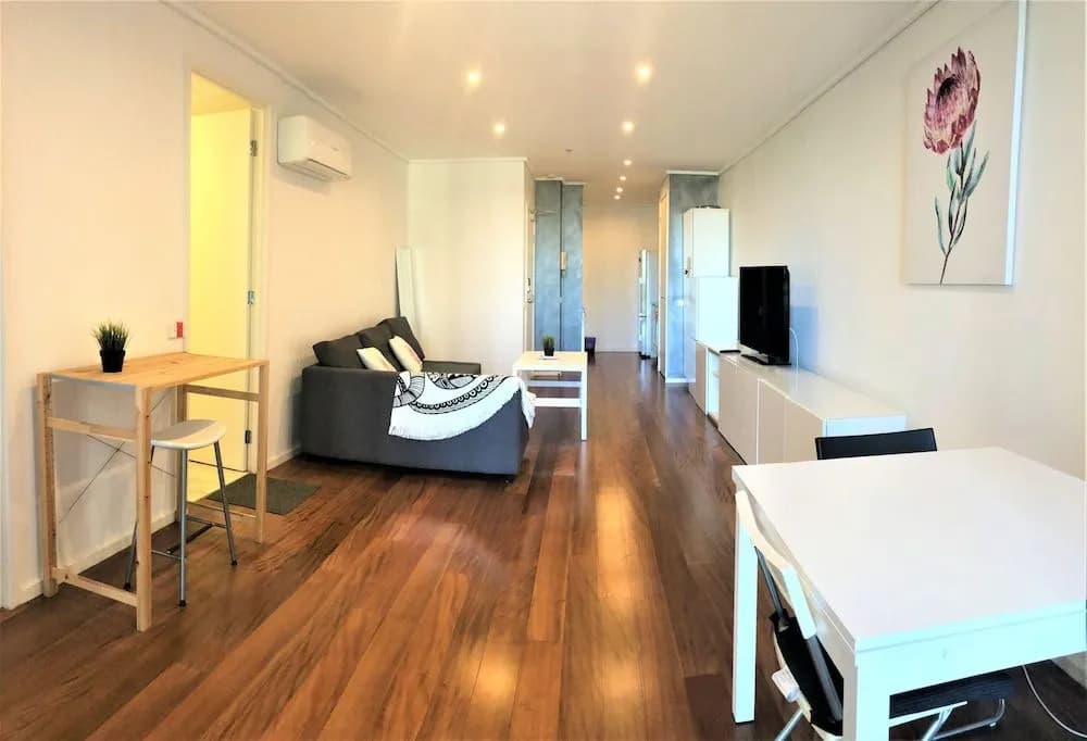 ReadySet Apartments City Tower - photo 5