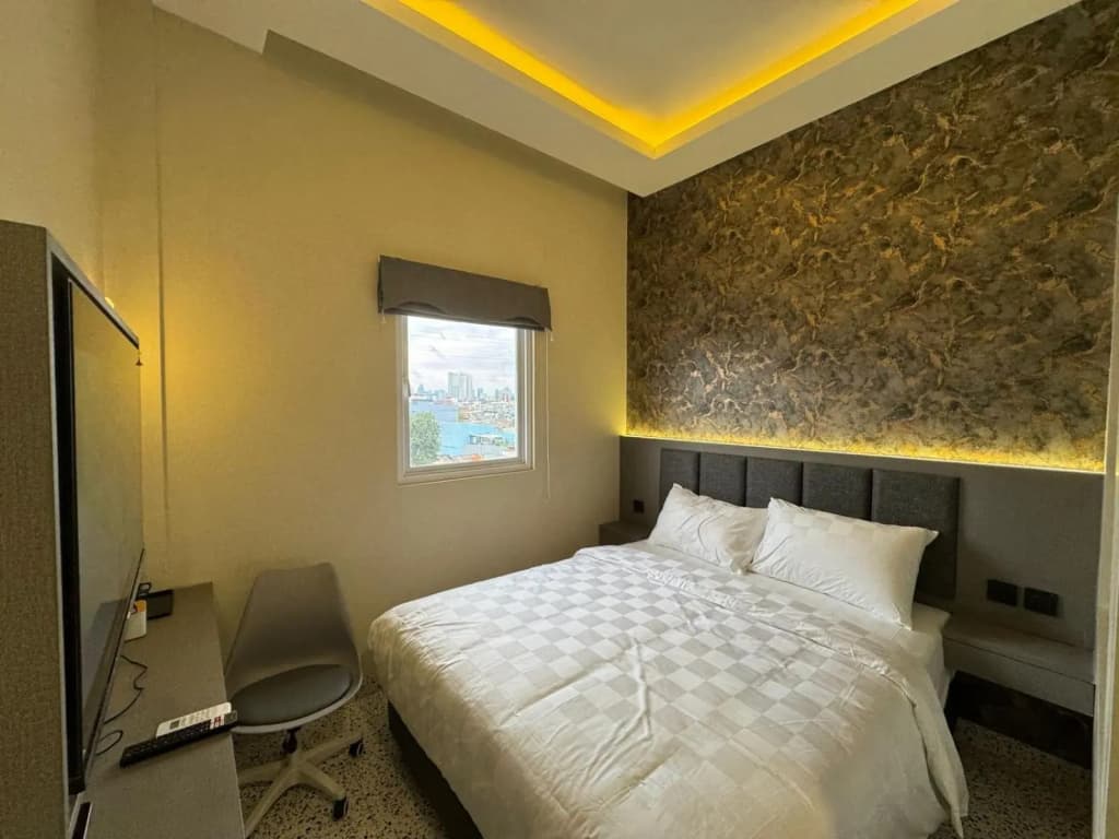 Hotel With OK - photo 3