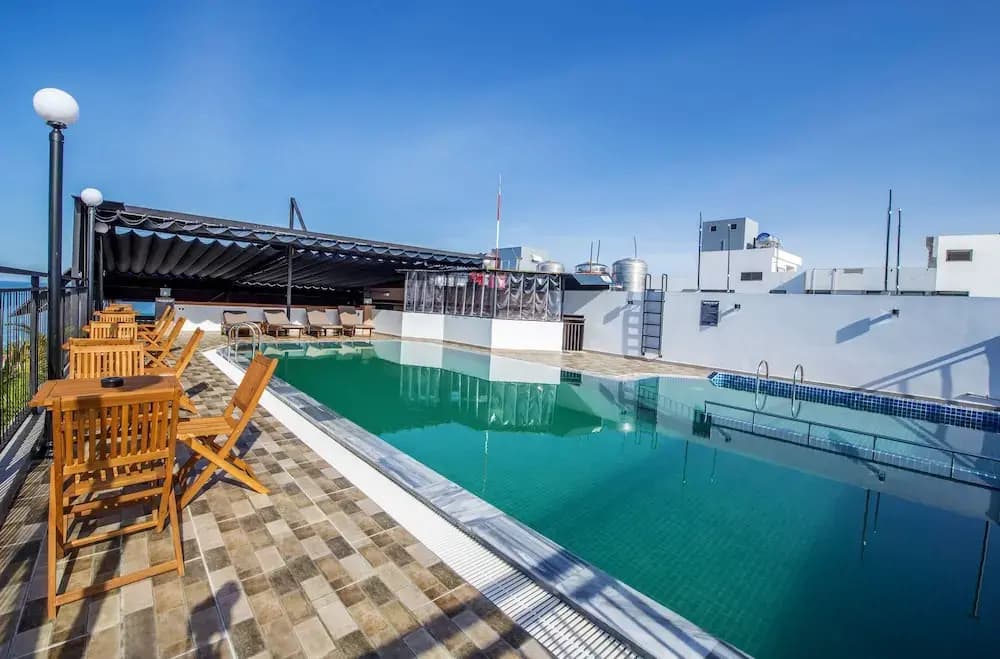 Levan Hotel - photo 16