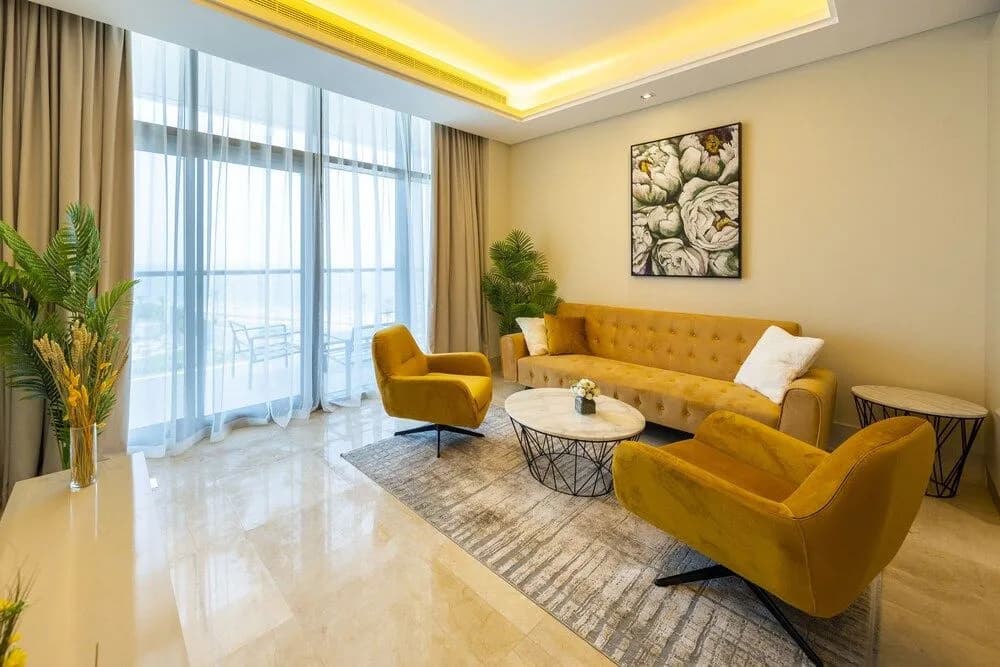 Spacious beachfront 2 bedroom apartment - photo 10