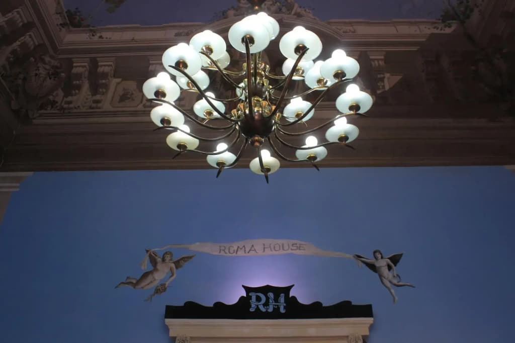 The Roma House - photo 23