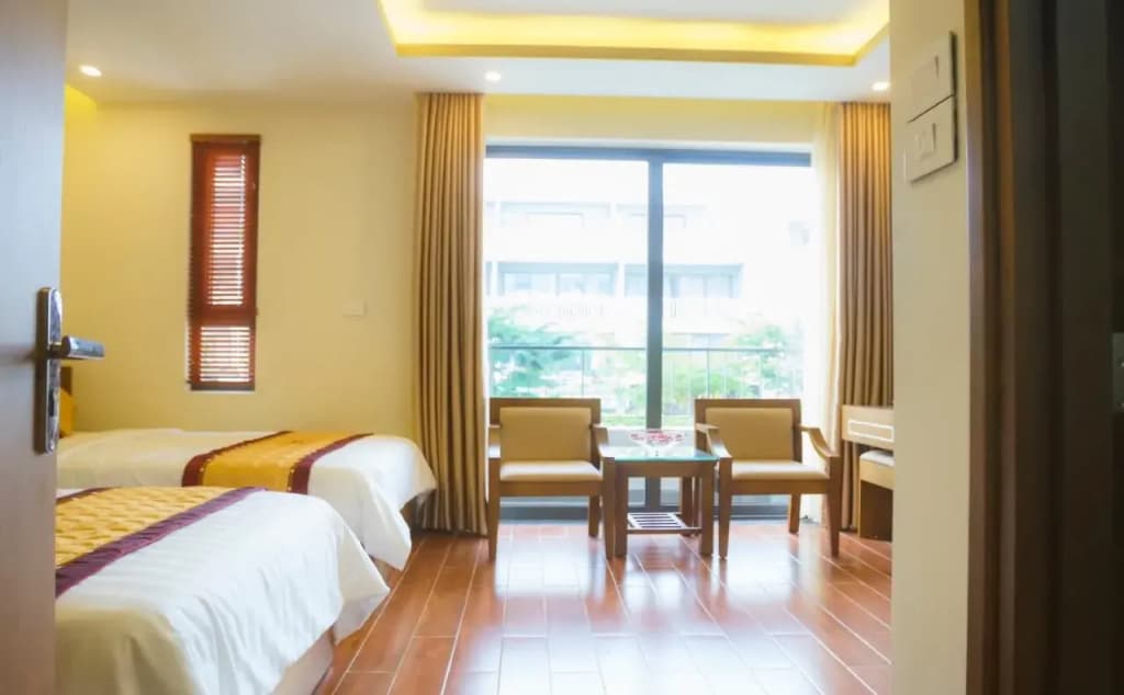 Ruby Hotel - photo 2