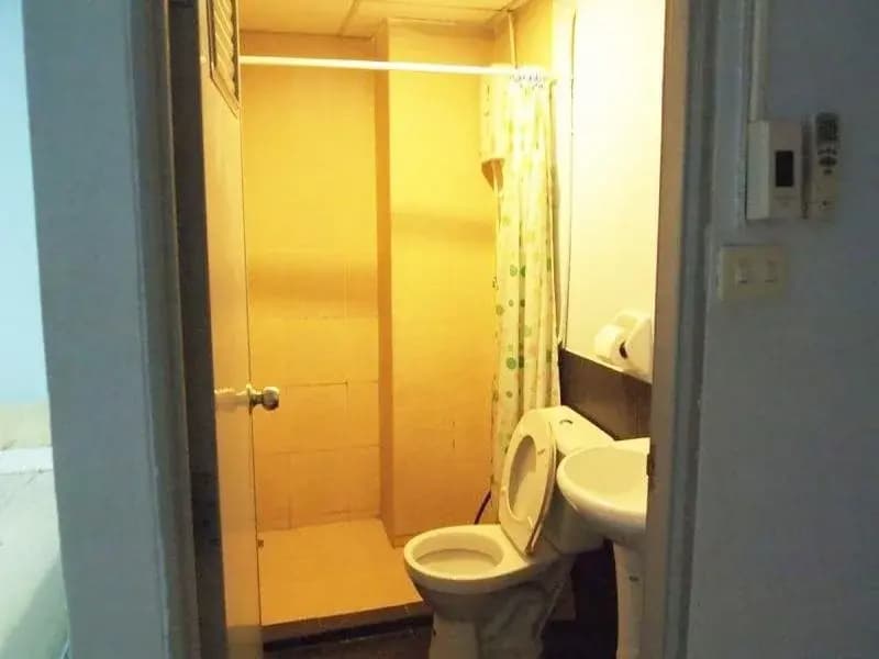 Friendly Guesthouse - photo 8