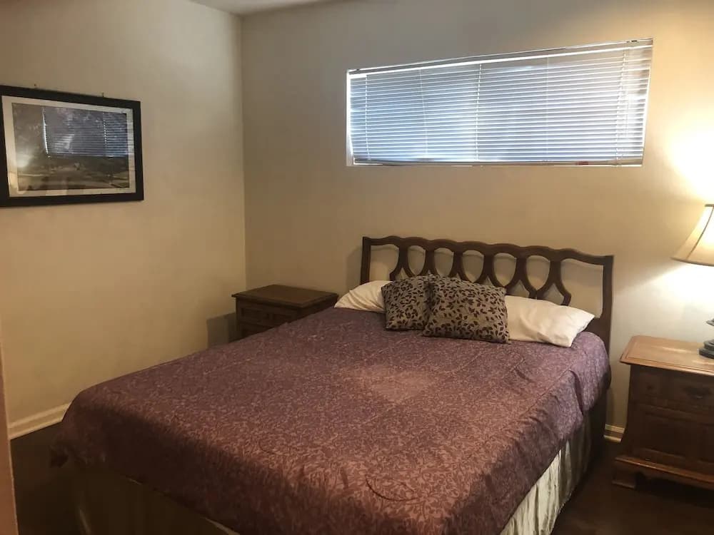 Comfy 3 Bedroom Home - photo 5