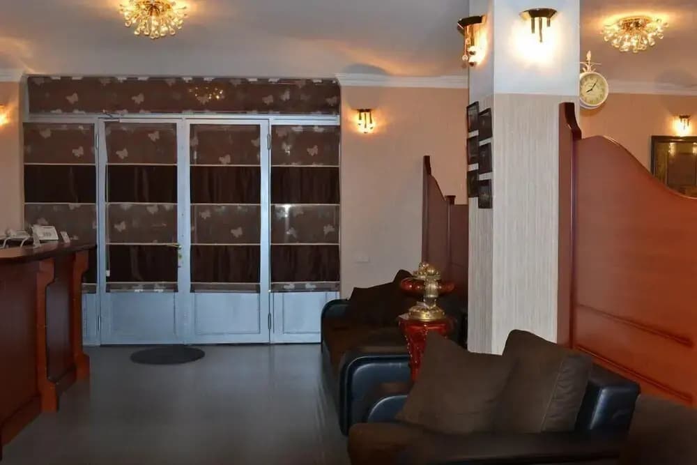 Iceberg Hotel - photo 2