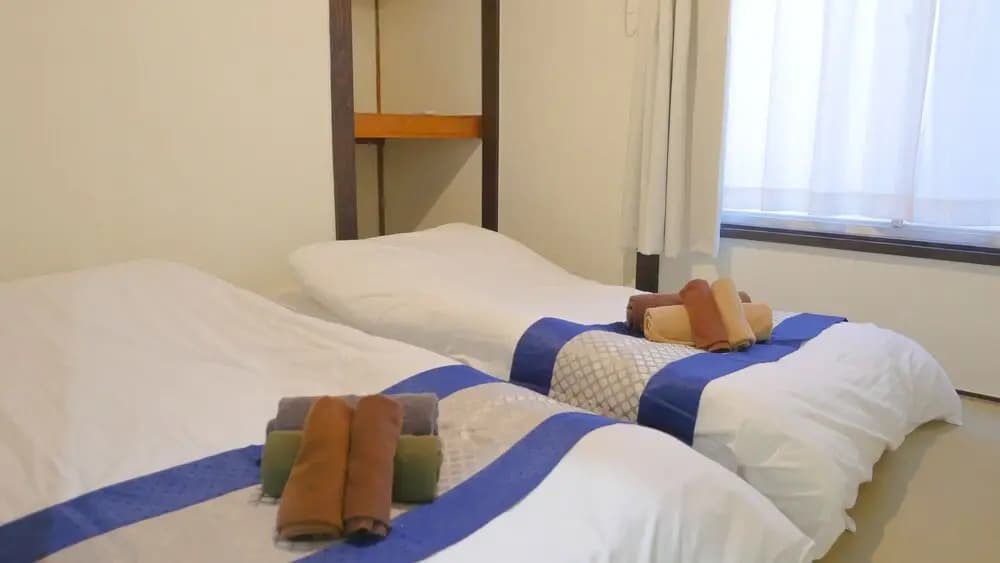 Within walking distance to Shinjuku | 4 min walk to nearest station | Entire 3BR house 75㎡ | Sleeps up to 10 | Family-friendly | High-speed Wi-Fi | Shibuya, Tokyo - photo 6