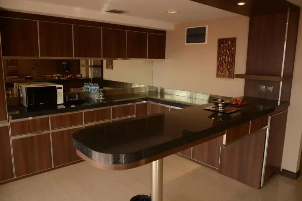 Best Western Premier Sunset Road - photo 23