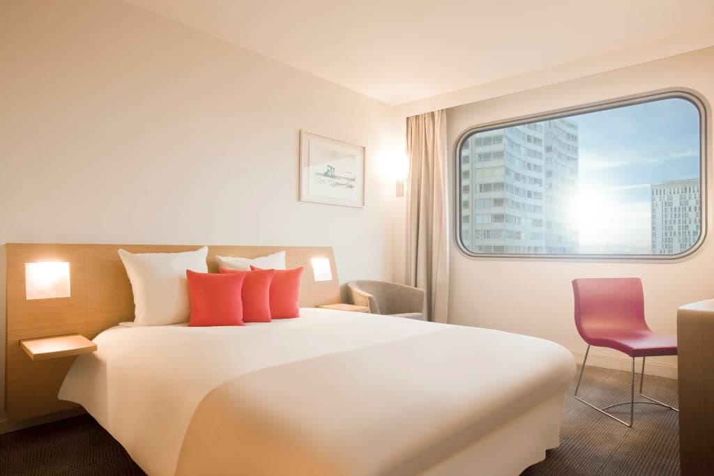 Novotel Paris Centre Tour Eiffel Hotel - photo 3