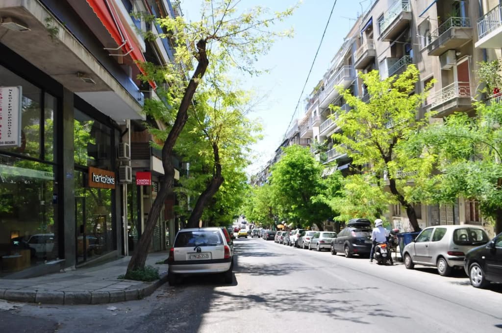 Nadia's apartment , Athens - photo 12