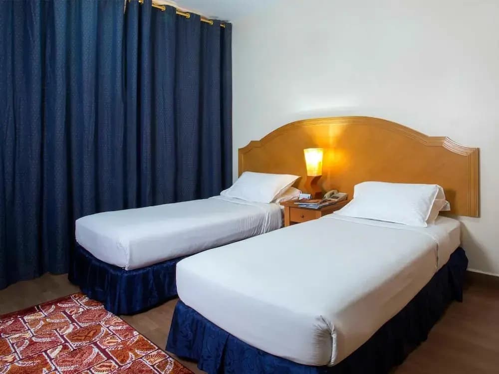 Safeer Hotel Suites - photo 11
