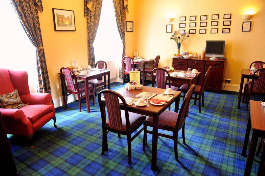 Broughton Hotel - photo 17