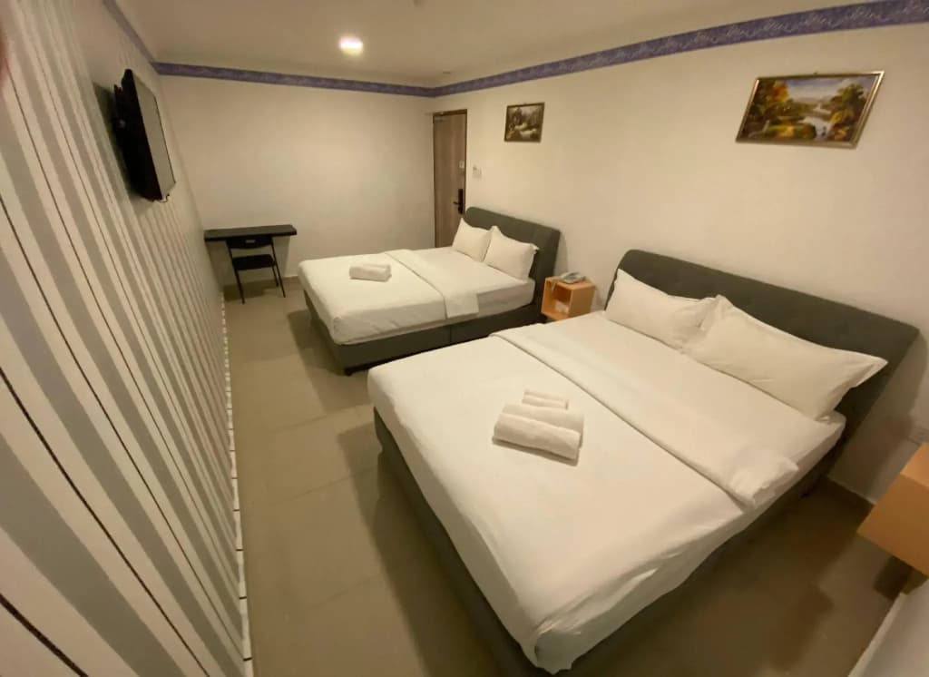 Shobi Hotel Johor Bahru Near CIQ JB - photo 7