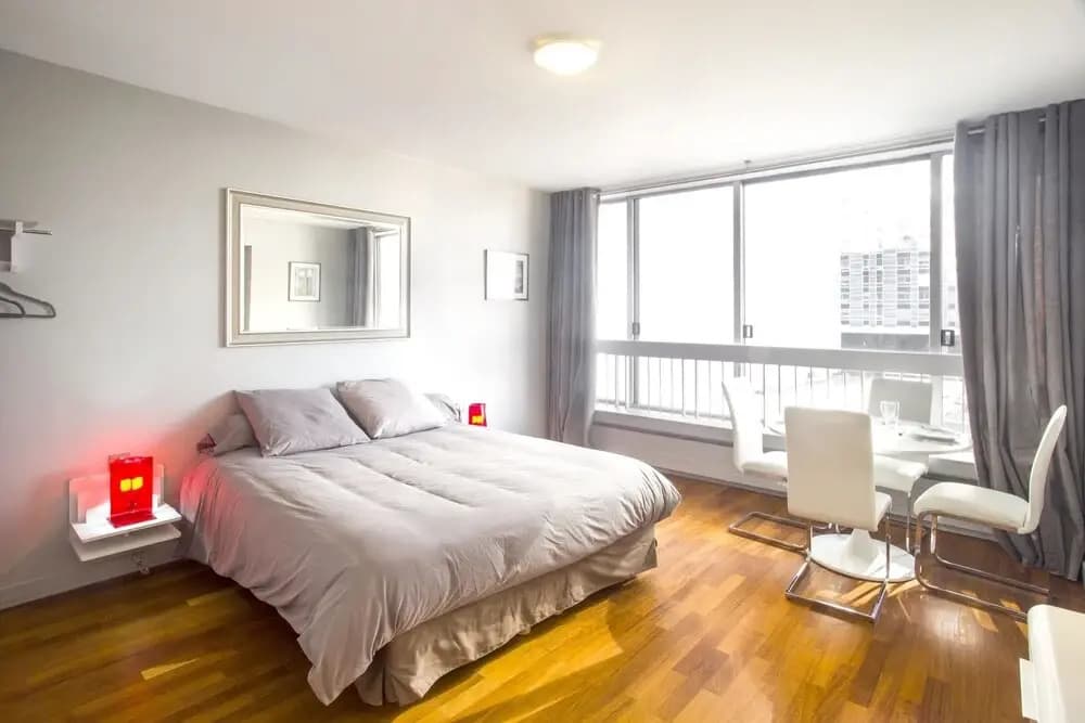 Apartment With one Bedroom in Paris, With Wonderful City View, Furnish - photo 5