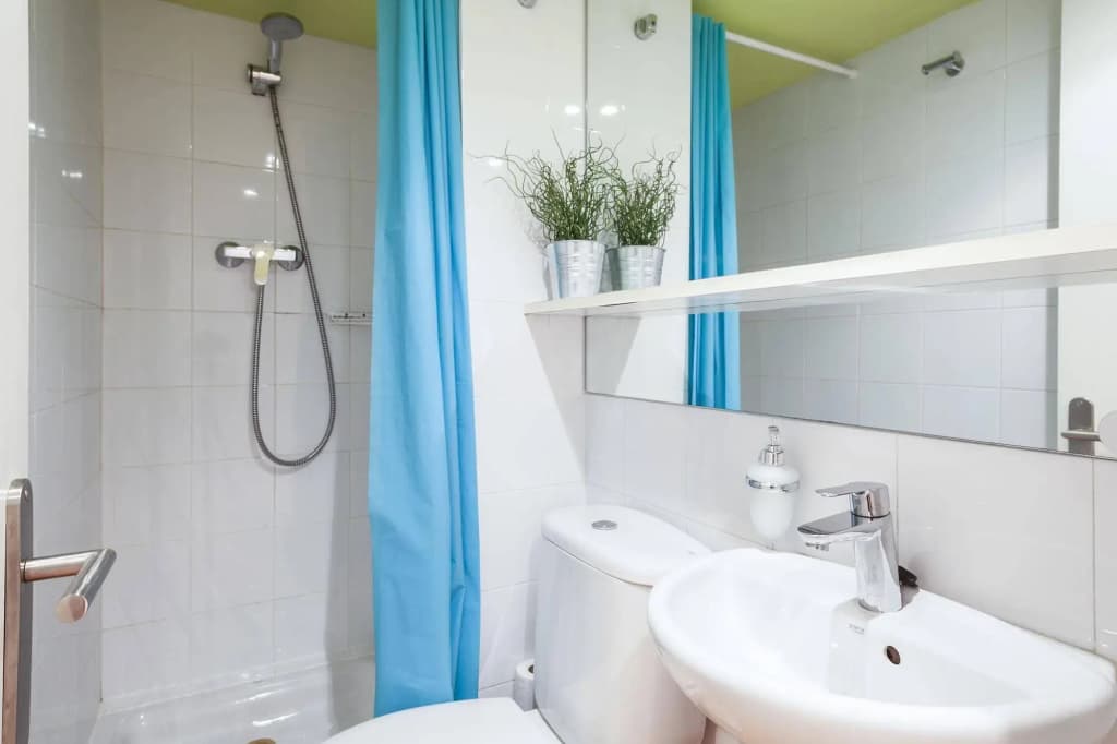 Inside Barcelona Apartments Vidreria - photo 8