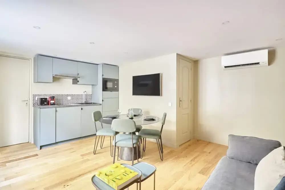 Charming Apartment 2 Bedrooms Center of Paris - photo 11