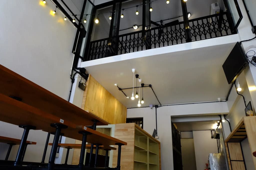 Sleep Owl Hostel - photo 16