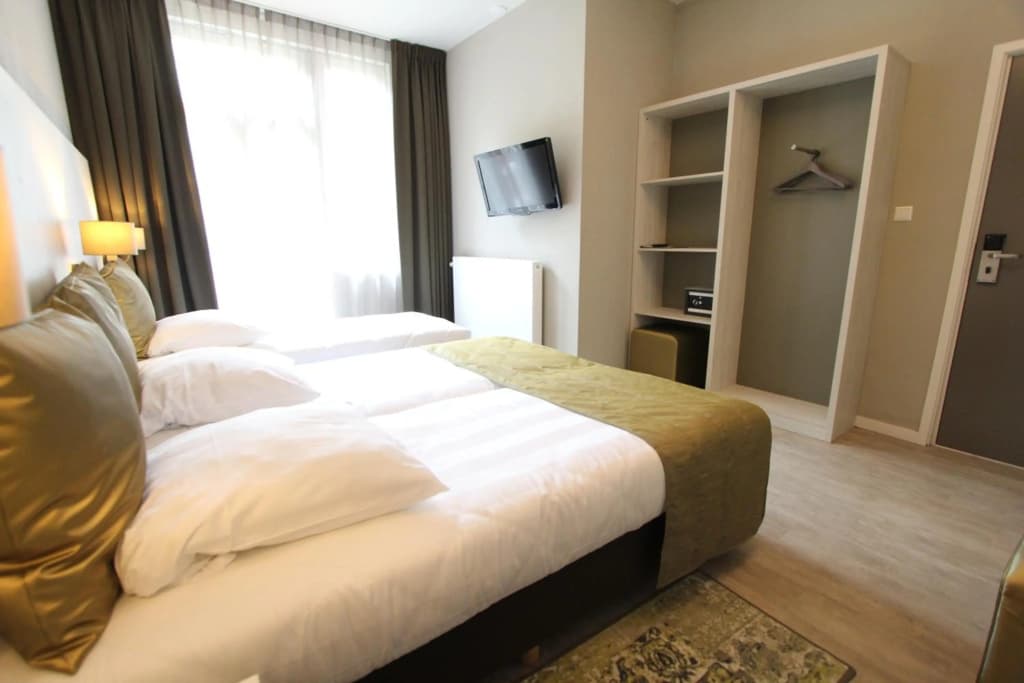 Apple Inn Hotel - photo 2