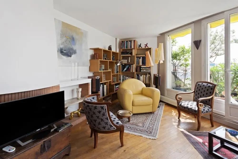 Stunning 3 Bed Apt With Balcony Near Champs Elysée - photo 2