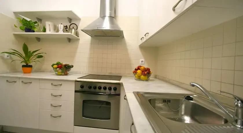 FGA Gothic Apartments - photo 11