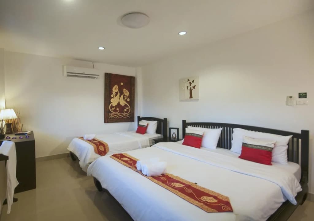 Baan Santhiya Private Pool Villas - photo 3