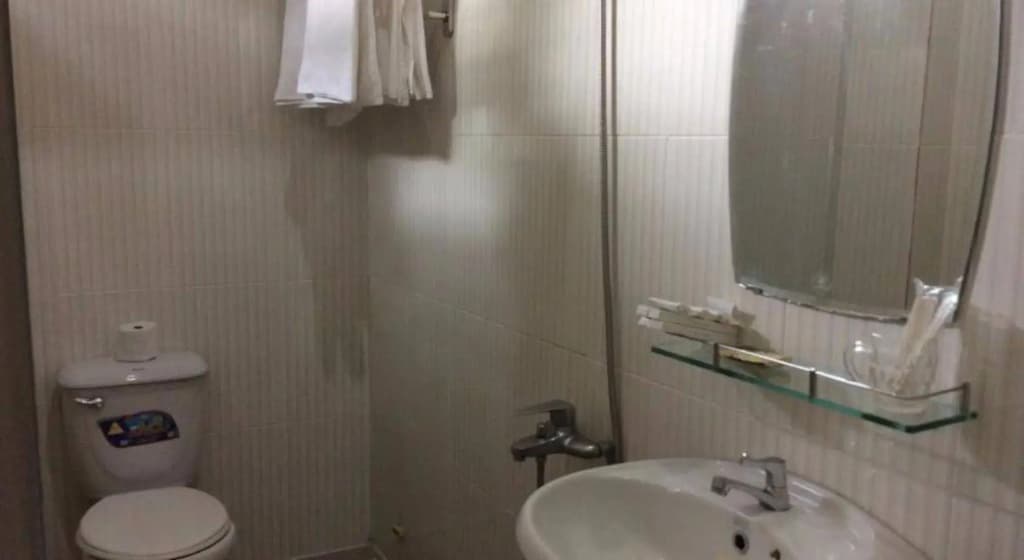 Phuc Loc Hotel - photo 9