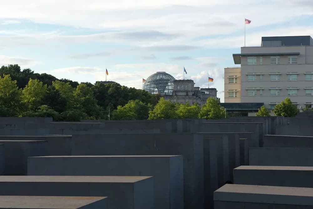 Apartments am Brandenburger Tor - photo 18
