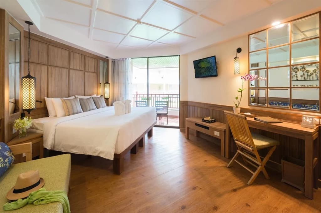 Katathani Phuket Beach Resort - photo 10
