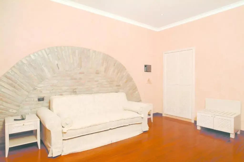 Colosseo Studio Suites - photo 6