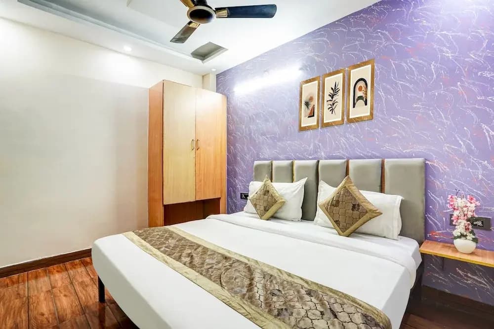Hotel Twamev Couple Friendly Laxmi Nagar - photo 15