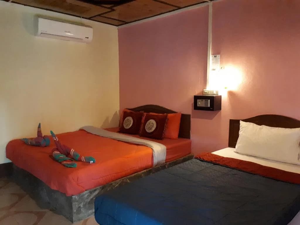Lanta Sunmoon Bungalow - photo 4