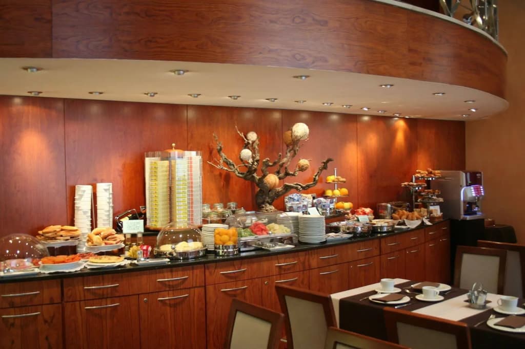 Hotel Garbi Millenni - photo 26