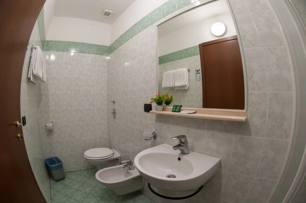 The Best Hotel - photo 8