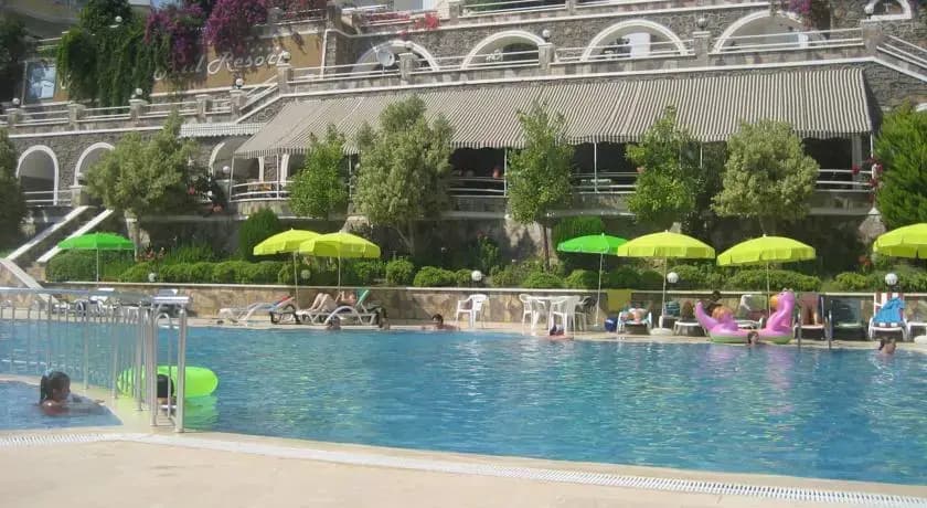 Paradise Hill Resort - photo 5