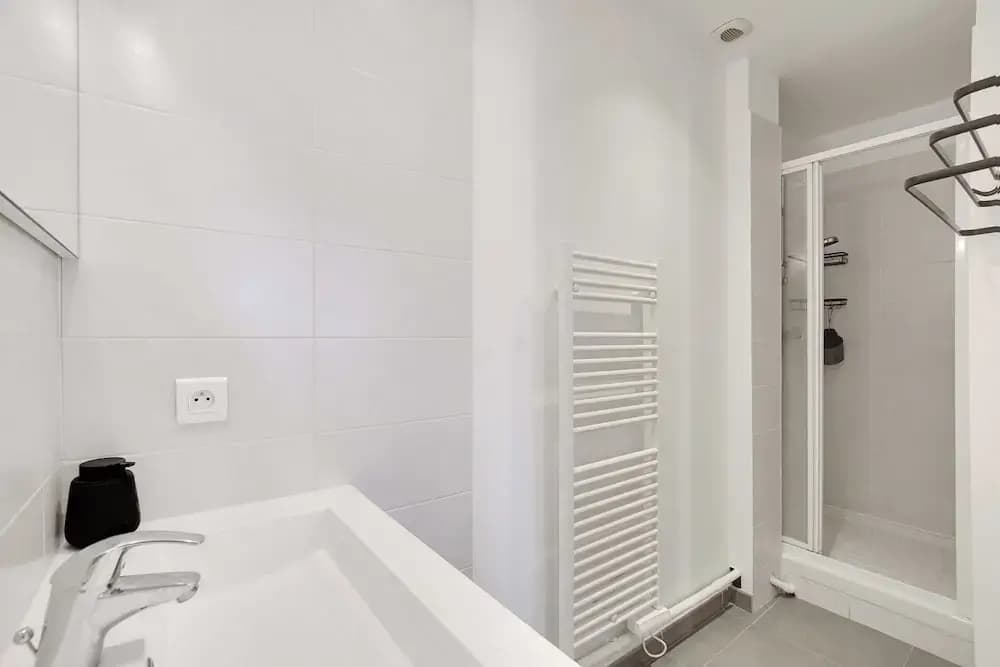 Elegant Apt - 1bdr/4p - Marais / Place des Vosges - photo 7
