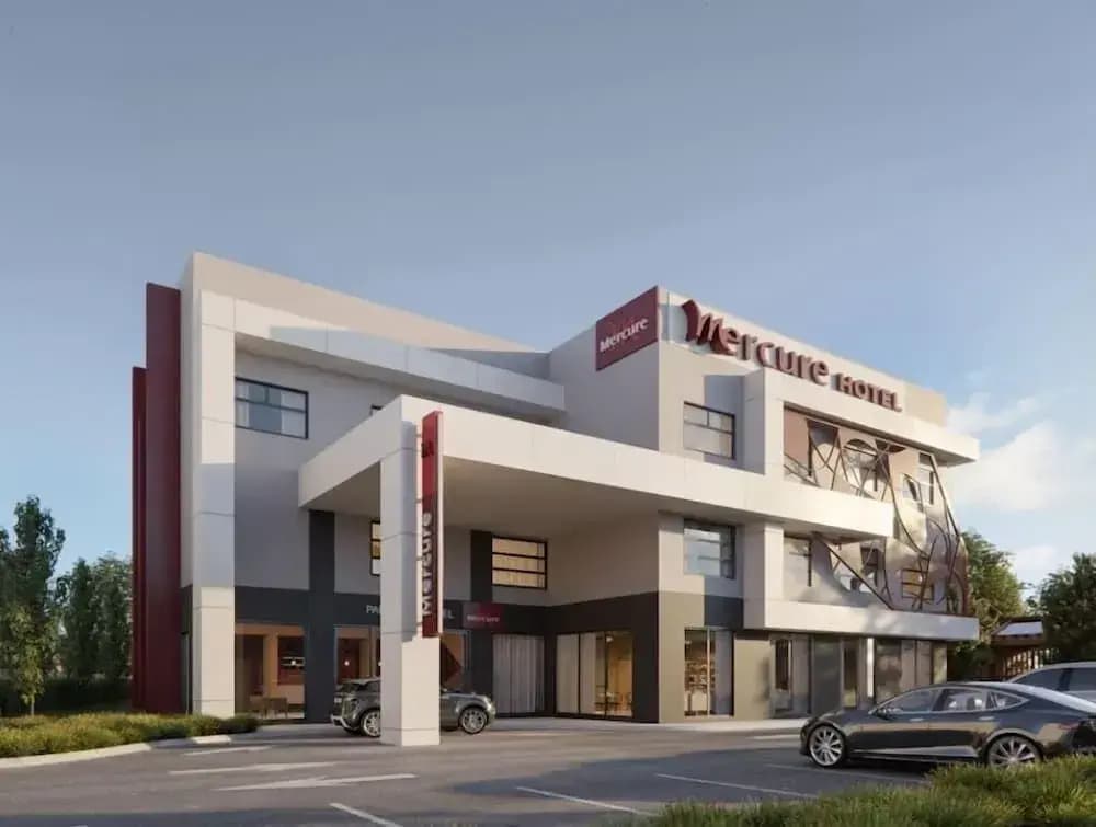 Mercure Pakenham - main photo