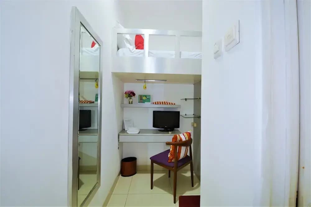 ZEN Rooms Basic Sunter Agung Utara Syariah - photo 17
