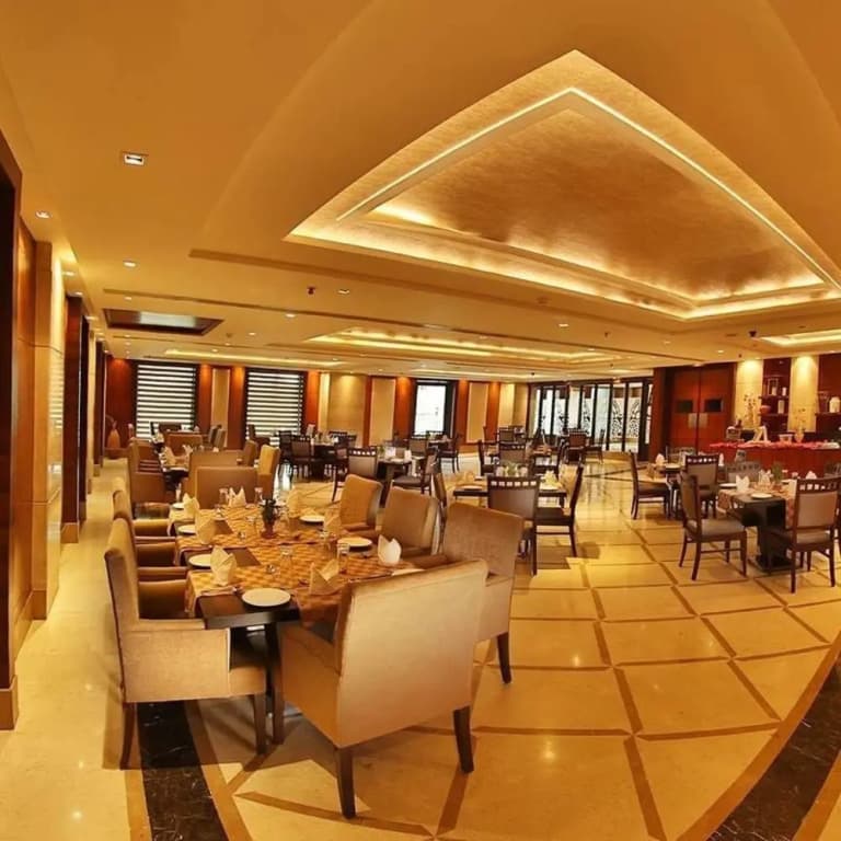 City Park Resort Ghevra - photo 18