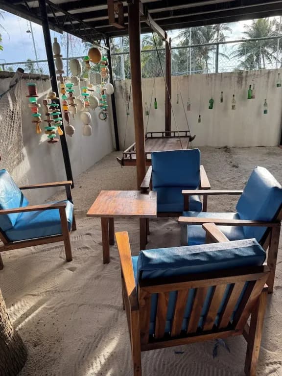 Mandhoo Inn - photo 21