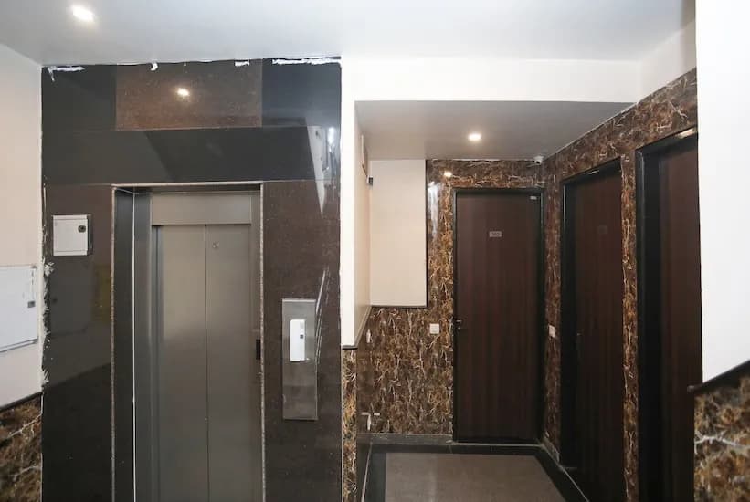 Hotel Mount Hill - photo 12