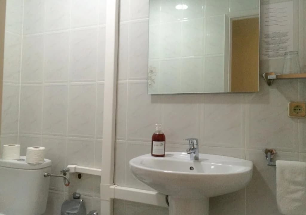 Barcelona City Hotel (Hotel Universal) - photo 7