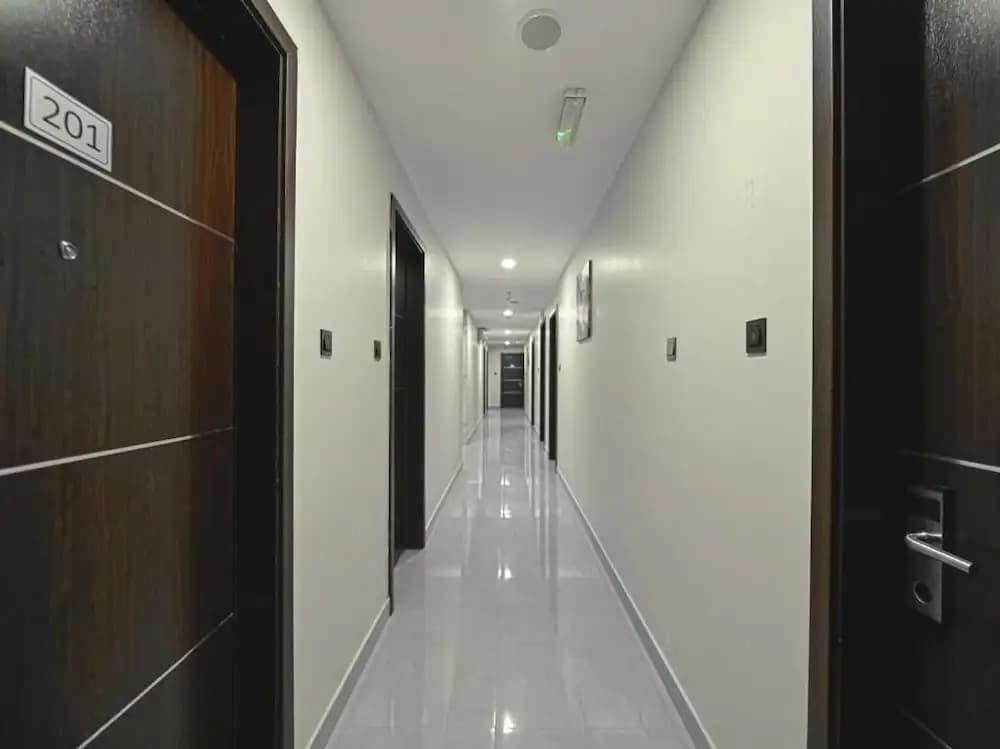 Golden Crown Hotel Al Seeb Muscat - photo 12