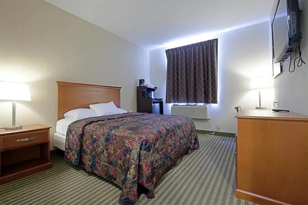 Americas Best Value Inn - photo 2