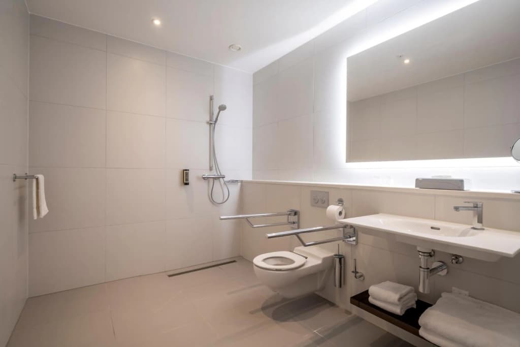 PREMIER SUITES PLUS Amsterdam - photo 7