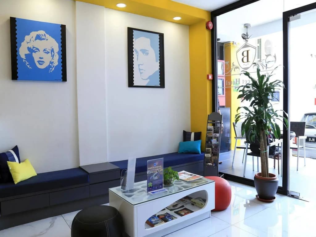 B Street Hotel - photo 15