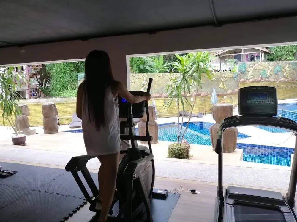 Beststayinphuket Poolview - photo 22