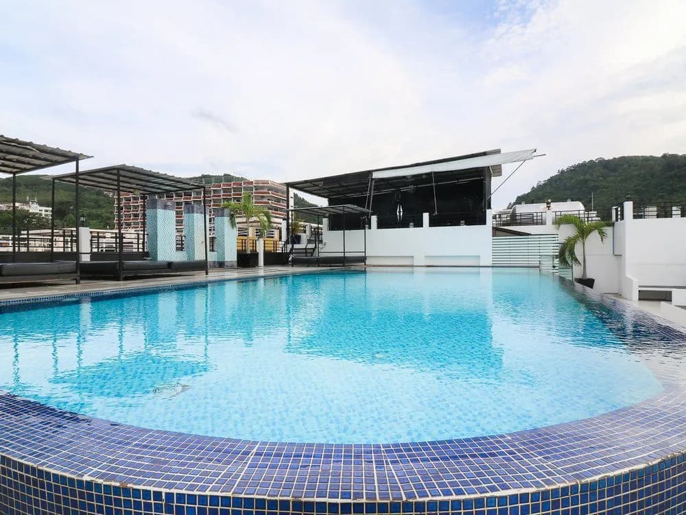 Nida Rooms Turquoise Blue Patong - photo 13
